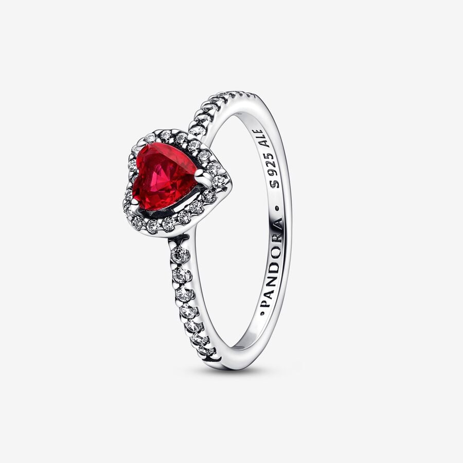 Bague à cœur rouge surélevé